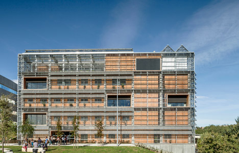 Research Center 1102 by H Arquitectes