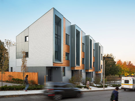 Roxbury E+ by ISA