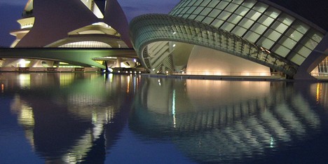 Calatrava’s City of Arts and Sciences is “insane” and “amazing” says George Clooney