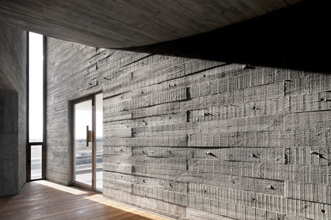 Seashore-Library-by-Vector-Architects_dezeen_468_18