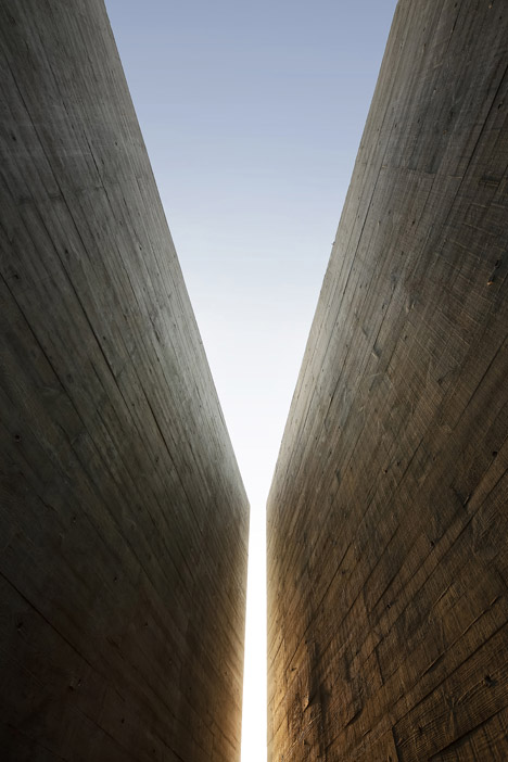 Seashore Library by Vector Architects