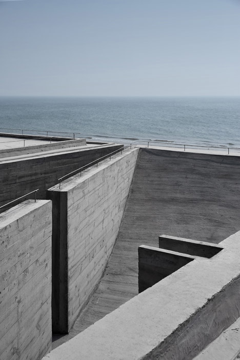 Seashore Library by Vector Architects