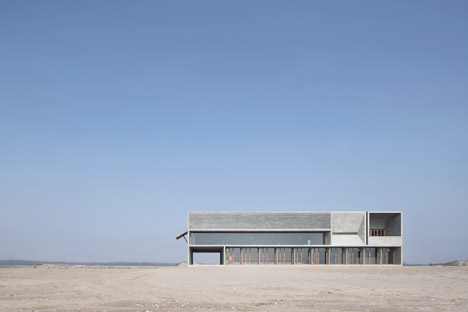 Seashore Library by Vector Architects