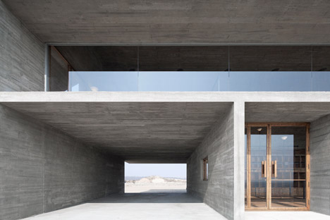 Seashore Library by Vector Architects