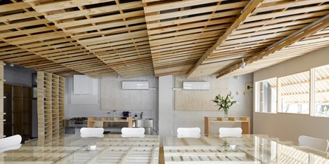 Shitomito Palette by Hiroki Tominaga Atelier