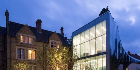 Dezeen Mail #255