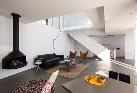 Sunflower House by Cadaval & Sola-Morales