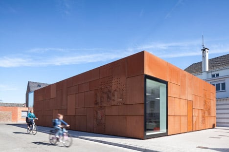 Library Bruges by Studio Farris Architects