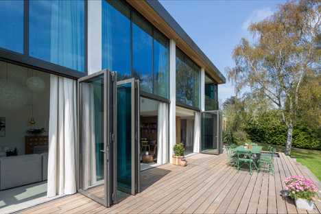 Villa near Rotterdam by Antonia Reif