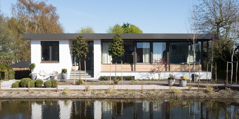 Villa near Rotterdam by Antonia Reif