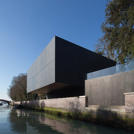 Australian Pavilion at Venice Biennale by Denton Corker Marshall