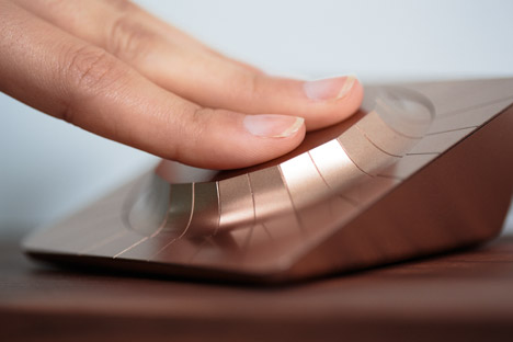 Beep-by-NewDealDesign_dezeen_468_9