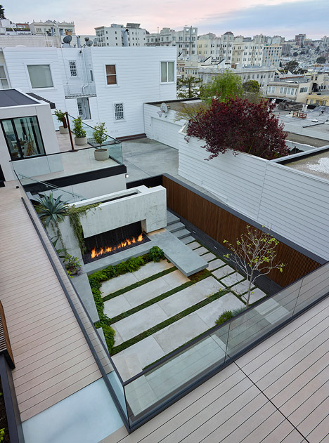 Butterfly House by Surface Design and John Maniscalco Architecture