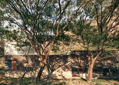 Casa Meztitla by EDAA
