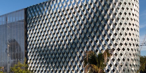 IwamotoScott and Leong Leong wrap a Miami parking garage in perforated screens