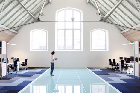 Connekt interior by Ateliers