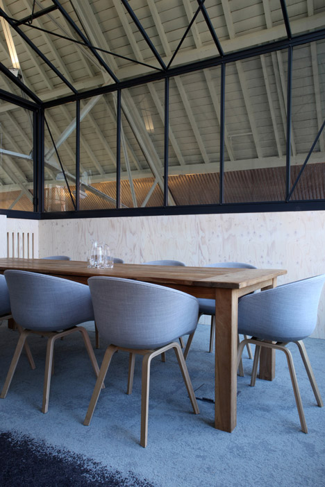 Connekt interior by Ateliers