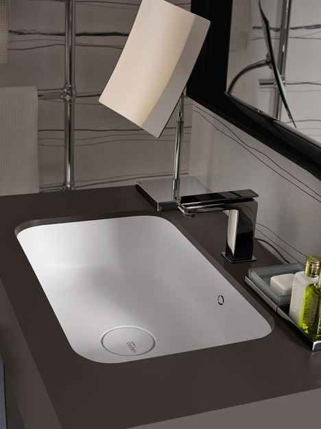 Du Pont Corian promotion