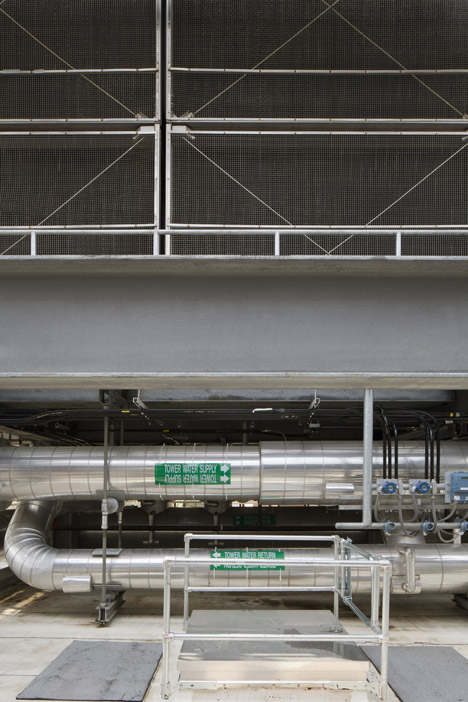 East Regional Chille Water Plant by Leers Weinzapfe