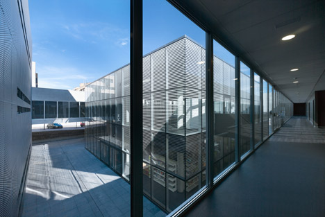Espacio Miguel Delibes in Alcobendas by Rafael de La-Hoz