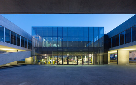 Espacio Miguel Delibes in Alcobendas by Rafael de La-Hoz