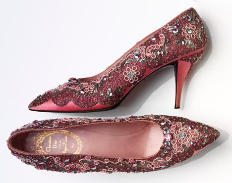 V&A Shoes Pleasure and Pain exhibition