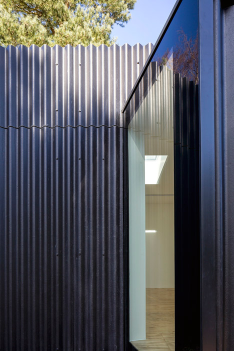 Garden Studios by Soup Architects