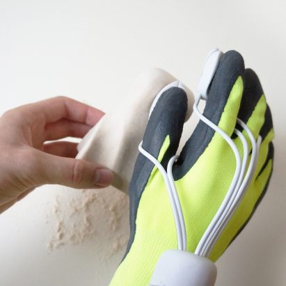 The Happaratus "power glove"