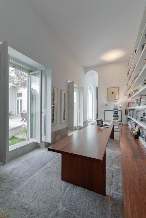 House in S Mamede by Aires Mateus