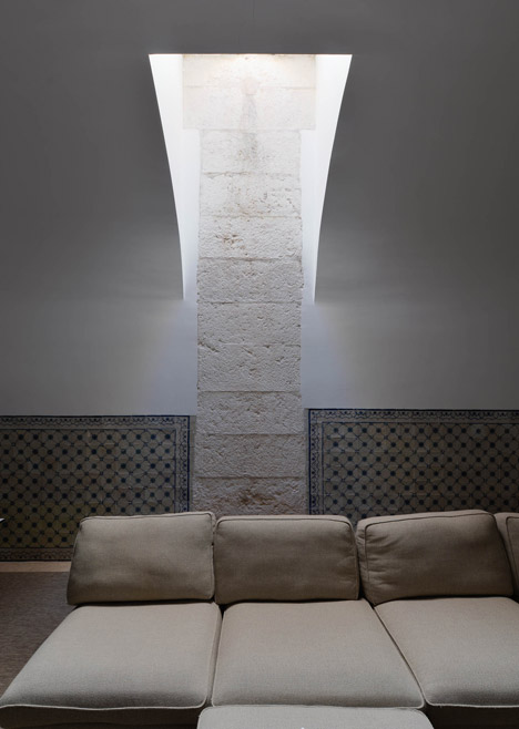 House in S Mamede by Aires Mateus