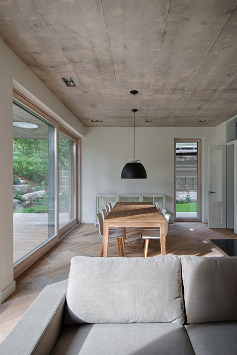 House in Vilnius by AKETURI ARCHITEKTAI