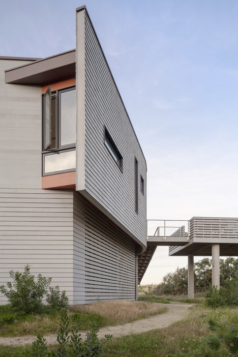 House of Shifting Sands by Ruhl Walker Architects