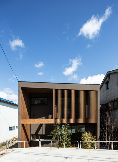 House–of–Yagobugaoka_FLAME–planning–office_dezeen_11