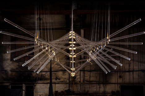 In 20 Steps to Venice installation by Studio Drift
