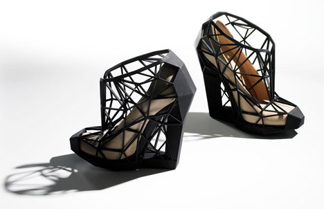 V&A Shoes Pleasure and Pain exhibition