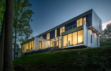 Bridge House by Höweler + Yoon Architecture