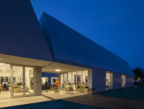Krabbesholm, Art / Architecture / Design School by Mos Architects