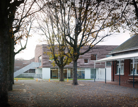 Le Roc Canteen by D'Houndt+Bajart