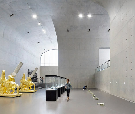 Long Museum West Bund by Deshaus photographed by Hufton + Crow