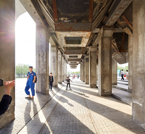 Long Museum West Bund by Deshaus photographed by Hufton + Crow