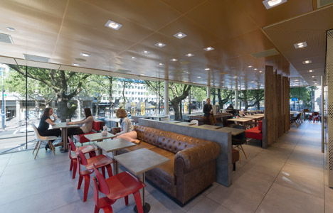 McDonalds Coolsingel by MEI Architects and Planners