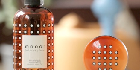 Moooi's range of bath and shower products for hotels