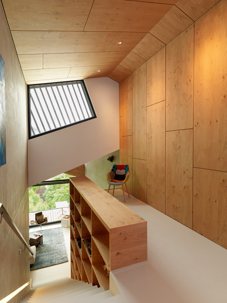 Mountain View House by SoNo Arhitekti