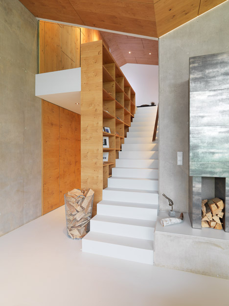 Mountain View House by SoNo Arhitekti