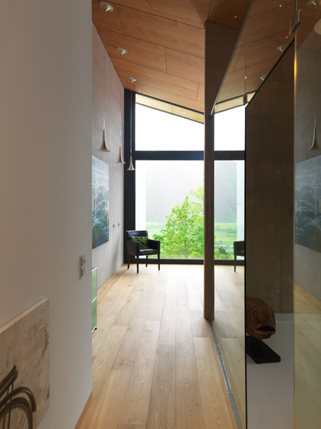 Mountain View House by SoNo Arhitekti