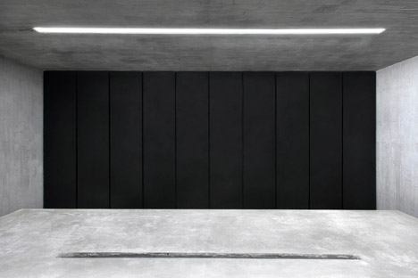 Nicolas Andreas Taralis in China by Bernard Dubois