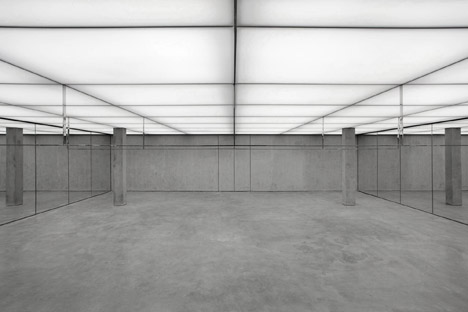 Nicolas Andreas Taralis in China by Bernard Dubois