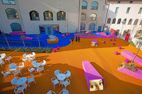 Palma de Vecchio Pop up Square by Studio Fink
