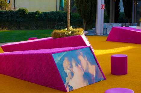 Palma de Vecchio Pop up Square by Studio Fink