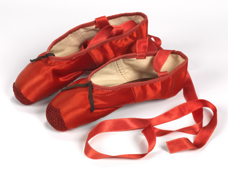 V&A Shoes Pleasure and Pain exhibition